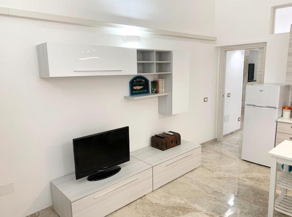 Communal lounge/ TV room, TV and multimedia