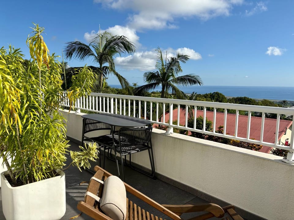 Patio, Sea view