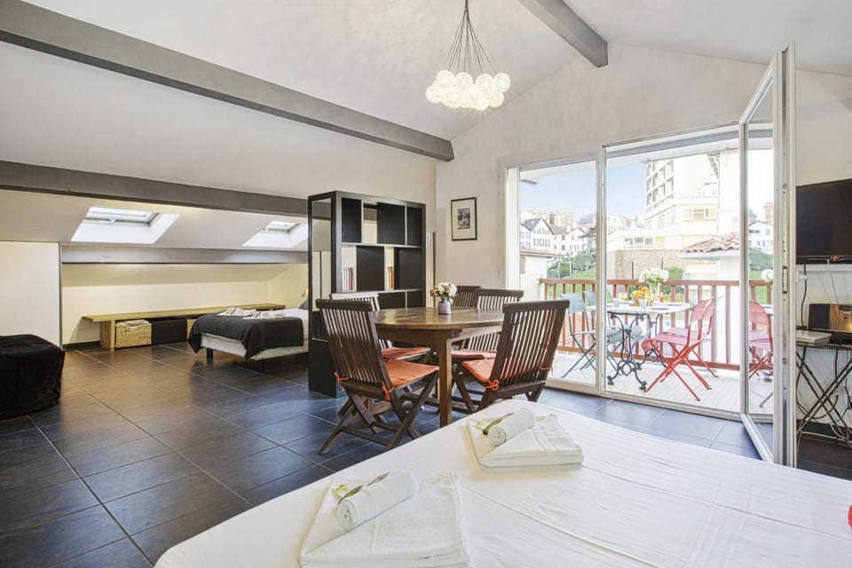 Studio du Temple - Welkeys Apartment in Biarritz