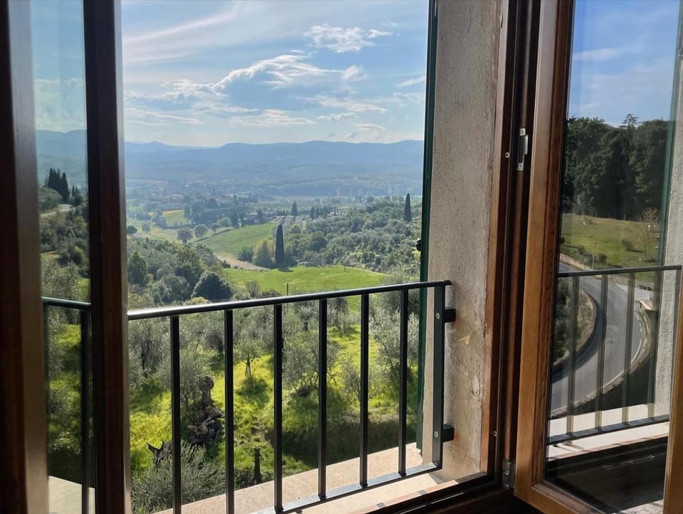 Day, Natural landscape, View (from property/room), Balcony/Terrace, Mountain view