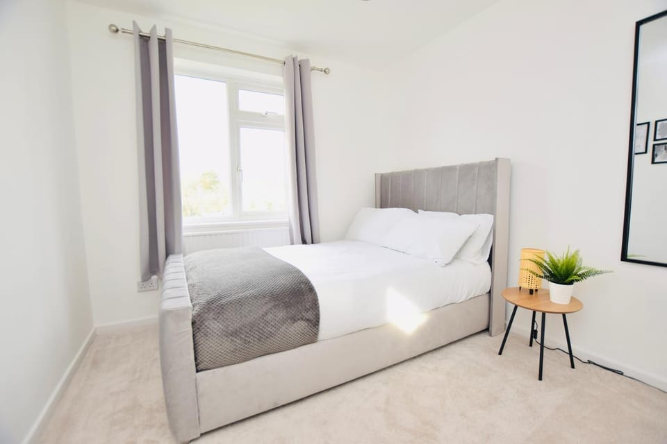 Spacious Central Oxford Detached Home House in Oxford