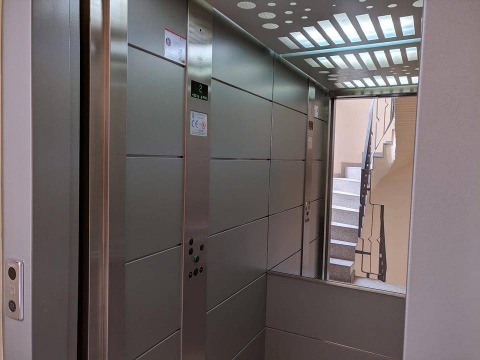 elevator