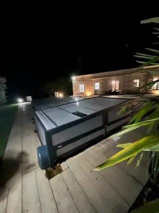 Property building, Swimming pool