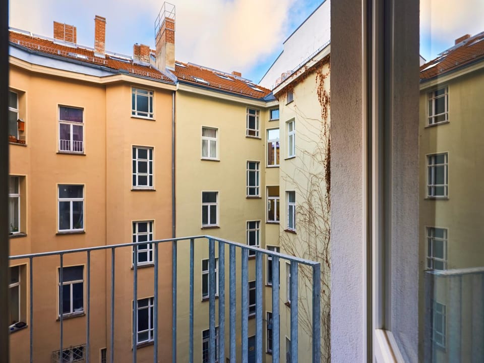 Balcony/Terrace, City view