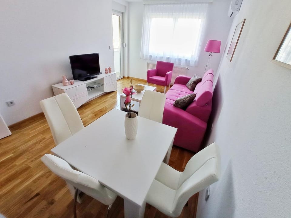 Mirna Oaza - Peaceful Oasis Apartment in Bosnia and Herzegovina