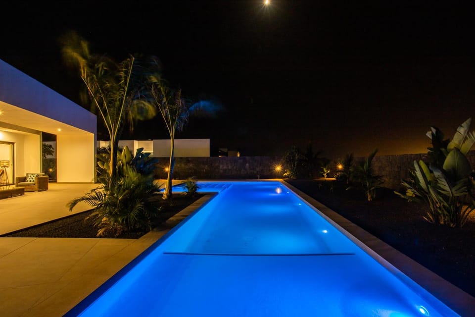 Night, Swimming pool