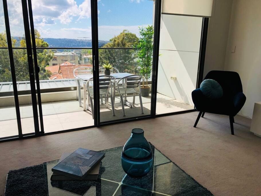 Incredible Waterview Apartment Neutral Bay G301 Apartment in Sydney