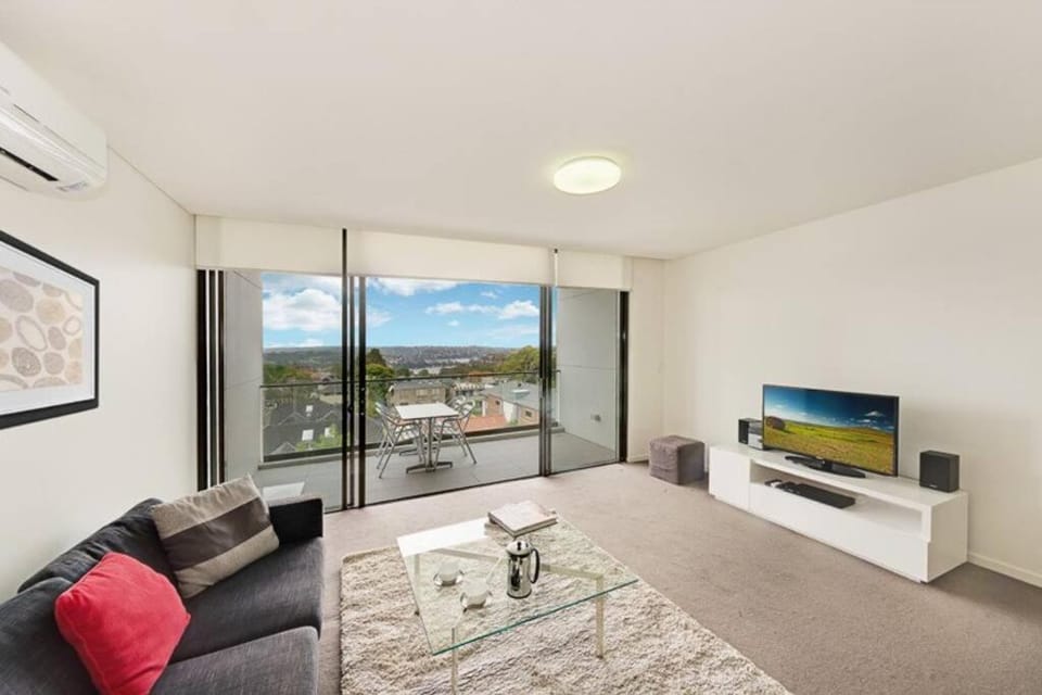 Incredible Waterview Apartment Neutral Bay G301 Apartment in Sydney
