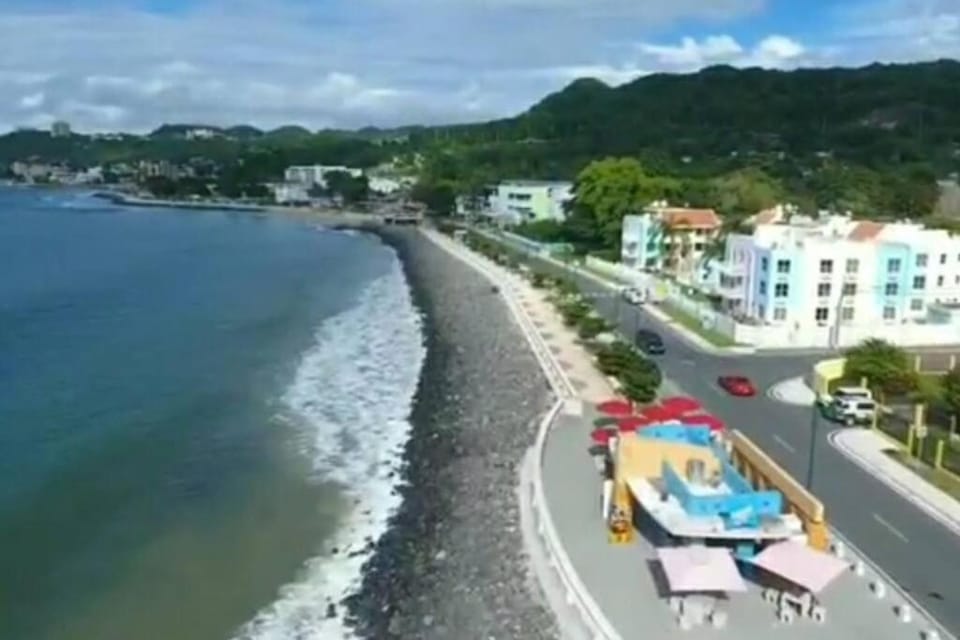 Summer all year! Oceanfront with Pool A/C Apartment in Aguadilla Pueblo