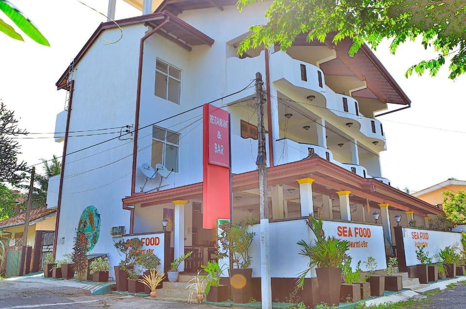 Property building, Facade/entrance, Street view
