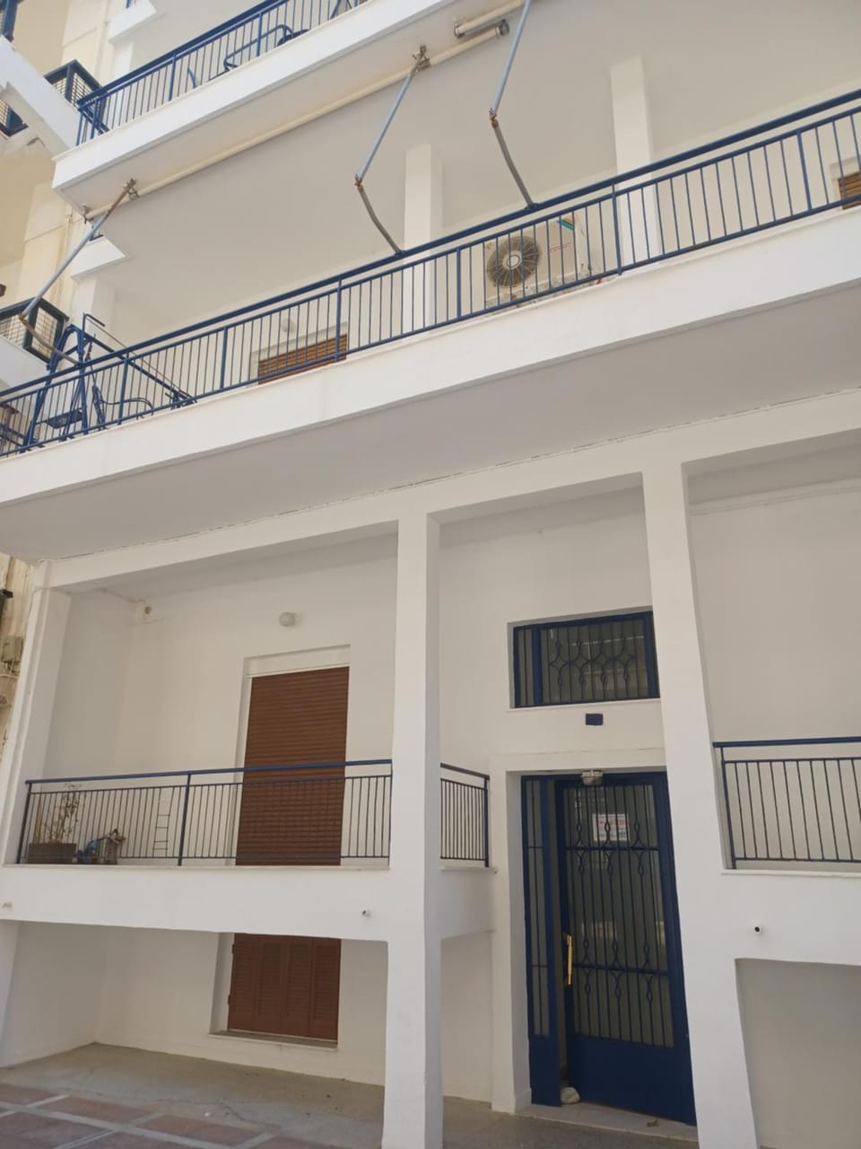 Property building, Facade/entrance