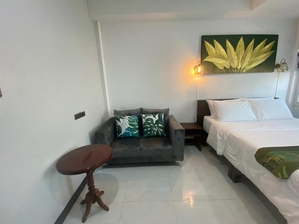 Seating area, Bedroom