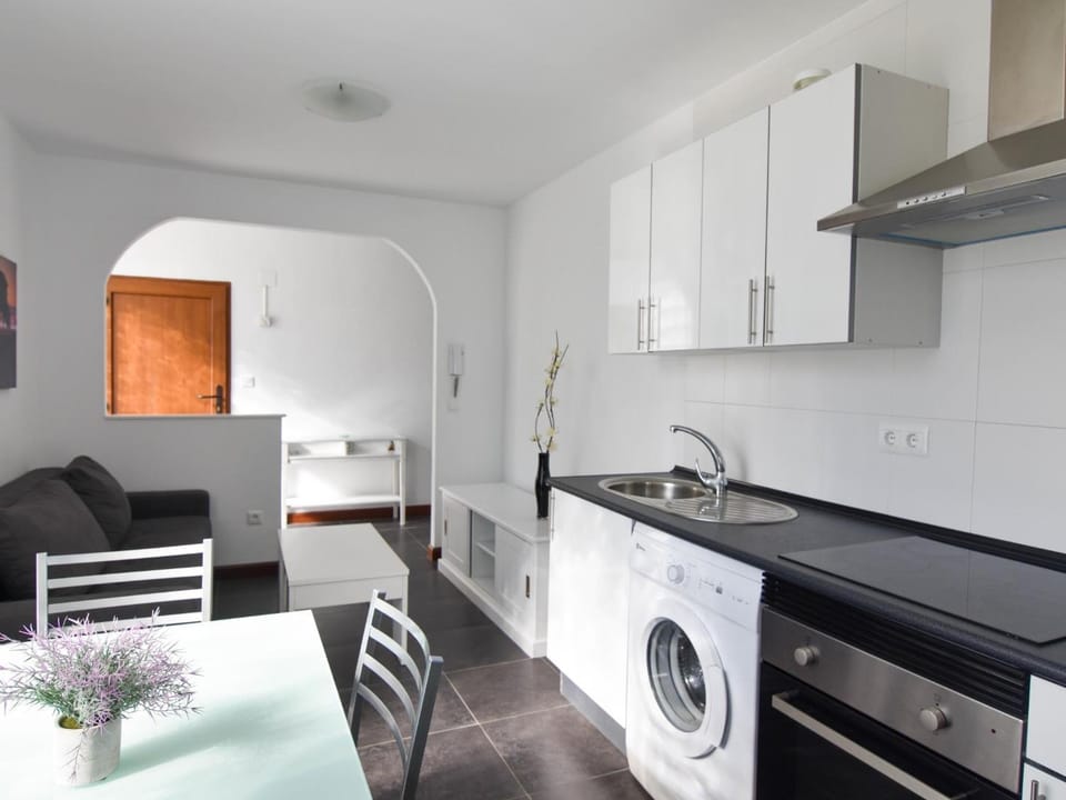 Kitchen or kitchenette, Living room, Dining area