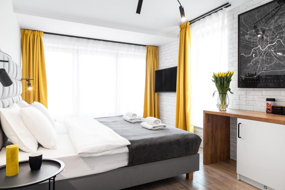 Bed, TV and multimedia