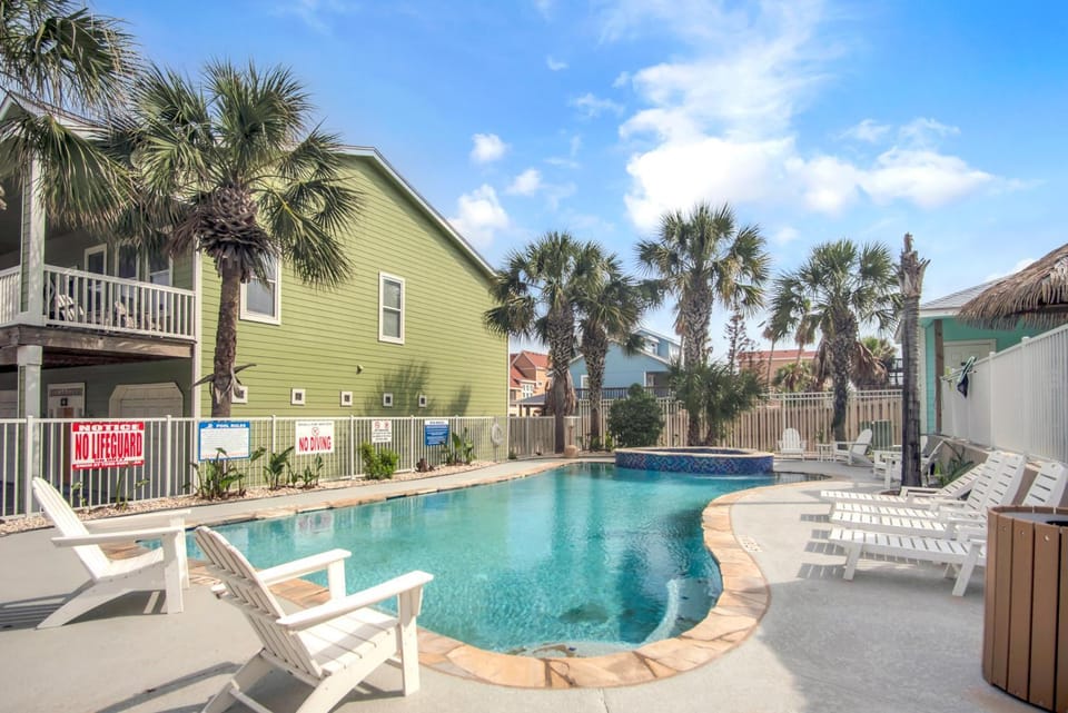 Patio, Garden, Seating area, Swimming pool