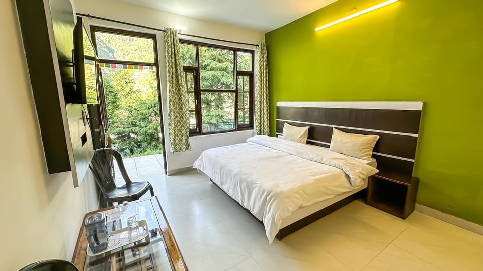 Mountain Vista Bed and Breakfast in Punjab, India