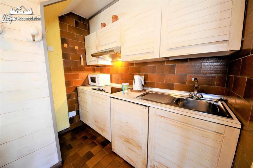 Baite Costaccia App 4 by Livigno Accomodation Apartment in Canton of Grisons