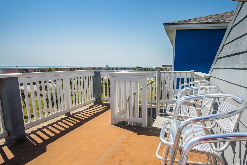 Balcony/Terrace, Seating area, Sea view