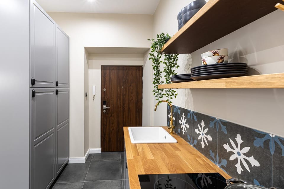 Kitchen or kitchenette, wardrobe