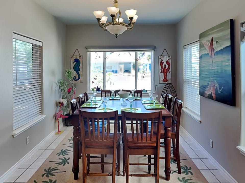 Dining area, furniture