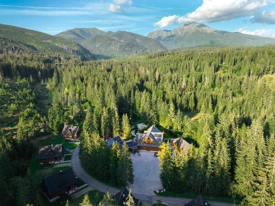 Rezort pri jazere Podbanské Hotel in Slovakia