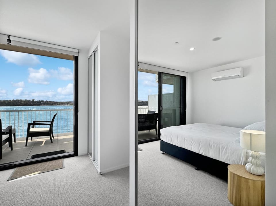 Deluxe 3-Bed Unit with Views Apartment in Batemans Bay