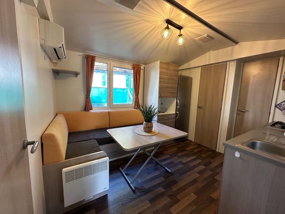 Holiday Pirovac House in Tisno