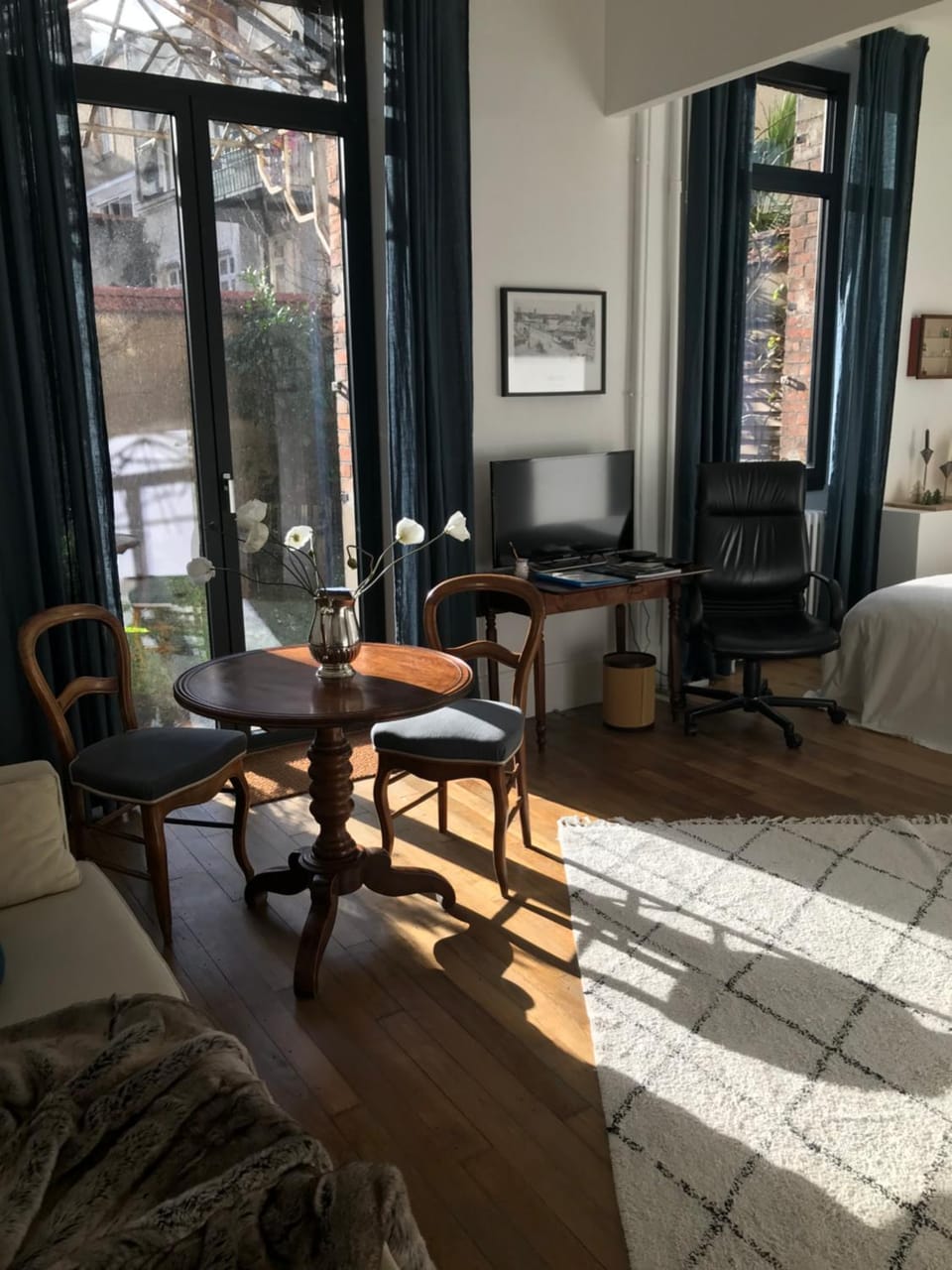 Communal lounge/ TV room