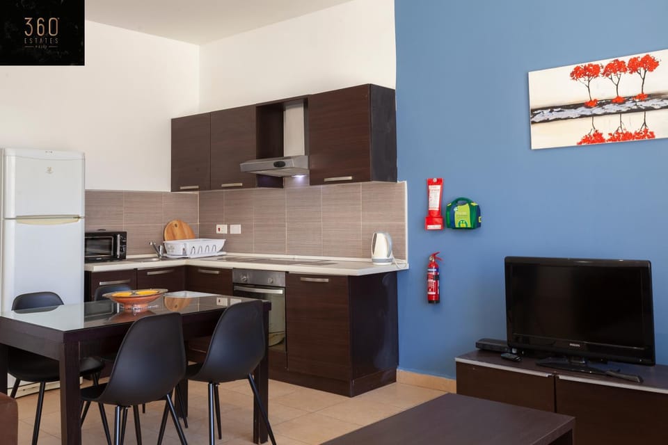 Central Paceville Apartment Nightlife & Beach Apartment in Saint Julians