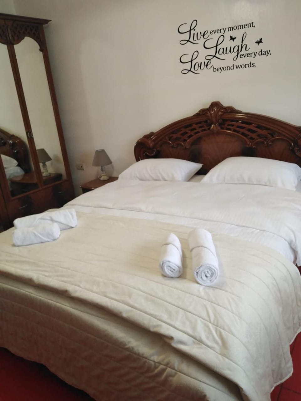 Aunt's Place Apartment in Montenegro