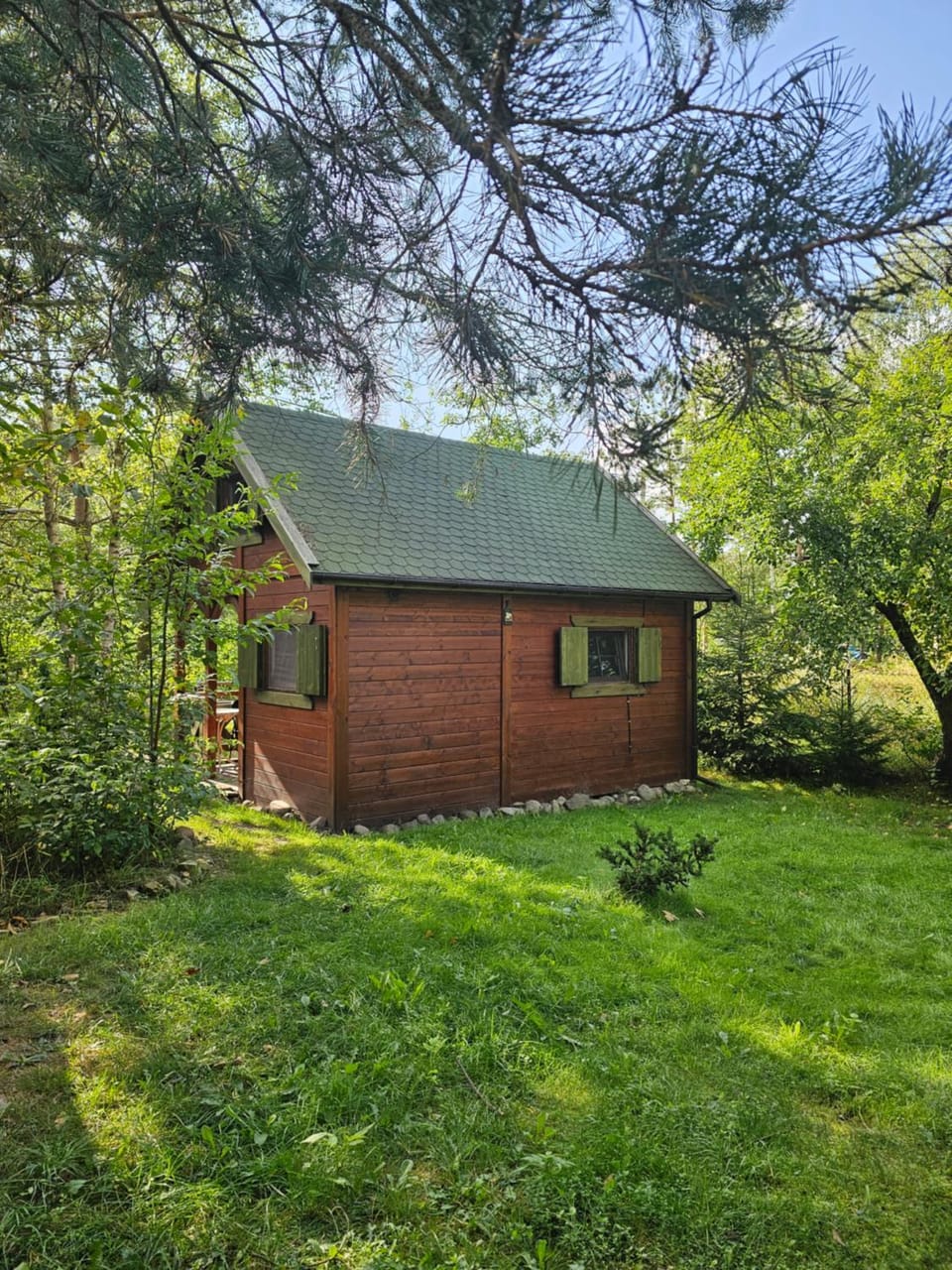 Property building, Day, Natural landscape, Garden, Garden view