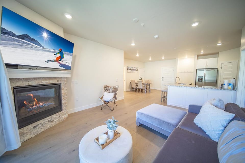 Clearwater Lofts Bldg 1 303 by SummitCove Lodging in Colorado House in Keystone