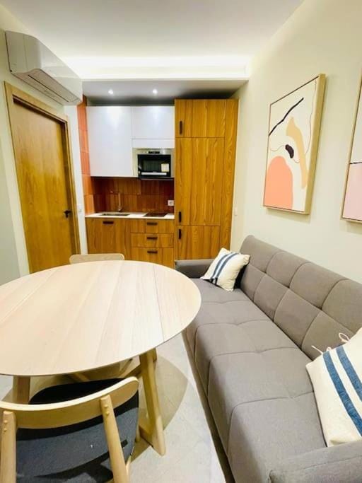 Kitchen or kitchenette, Living room, Dining area, air conditioner