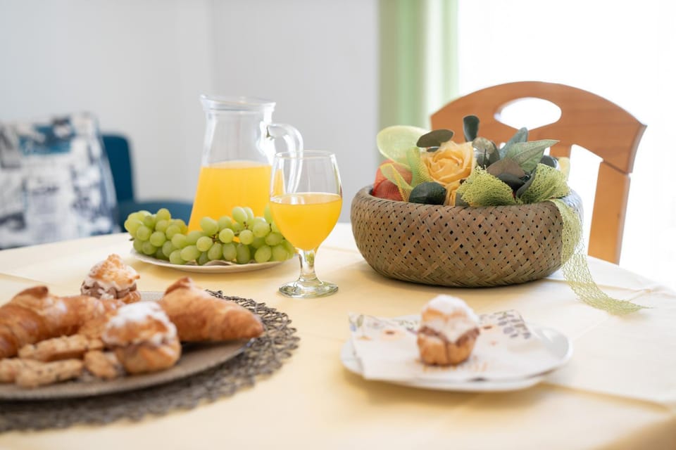 Food and drinks