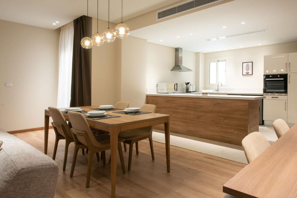 Living room, Seating area, Dining area