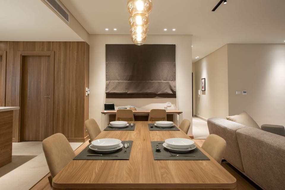 Living room, Seating area, Dining area