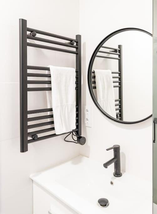 Coqueto apartamento cerca Bravo Murillo WIFI Apartment in Madrid
