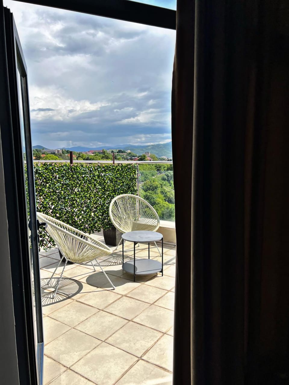 Day, View (from property/room), Balcony/Terrace, Living room, Seating area