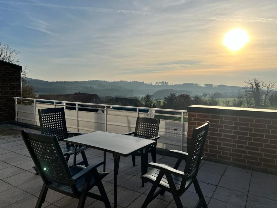 Day, Natural landscape, View (from property/room), Balcony/Terrace, Mountain view