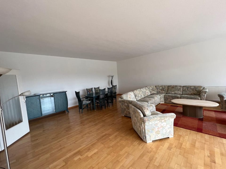 Living room, Seating area, Dining area