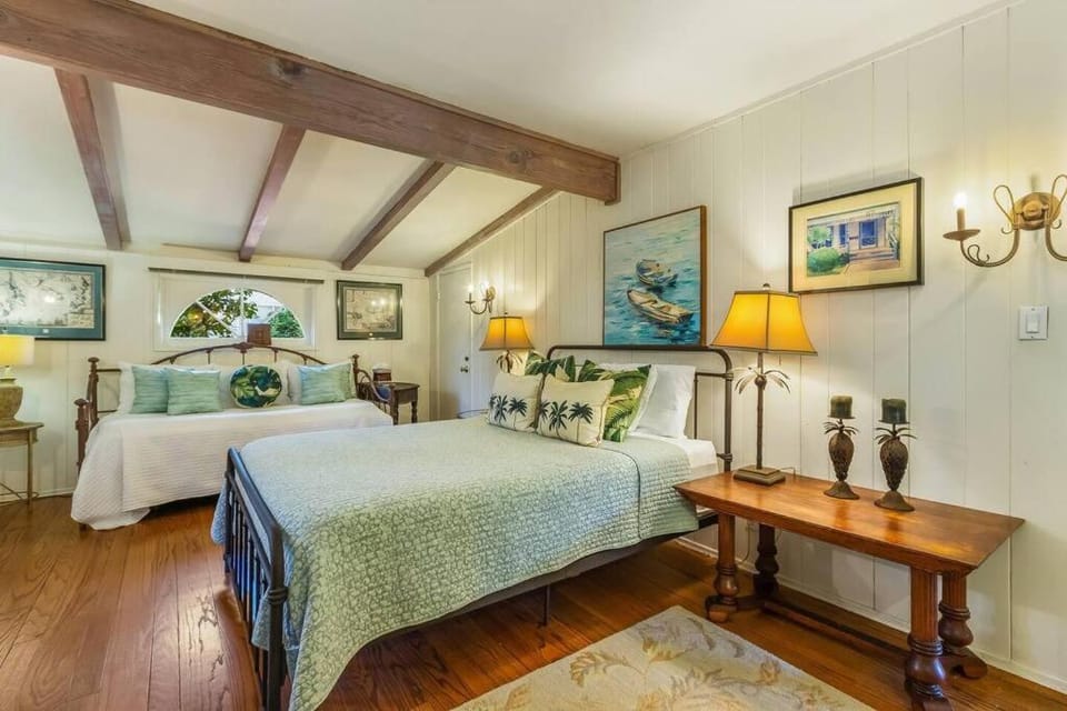 Oceanview, Walk To Beach, Fire Pit House in Carlsbad