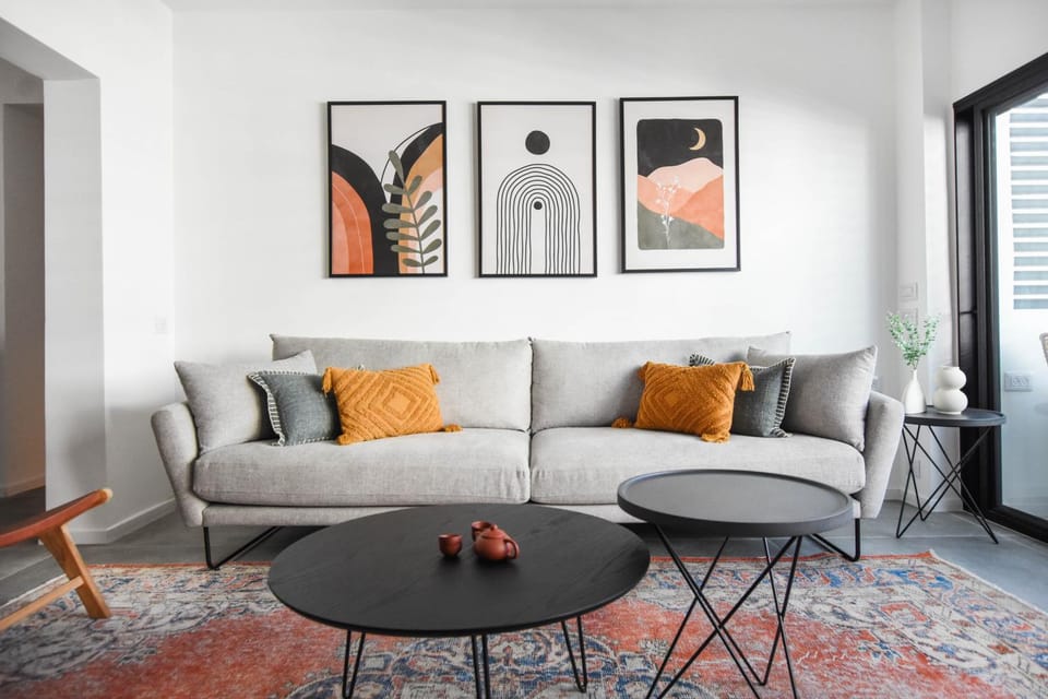 Living room, Seating area