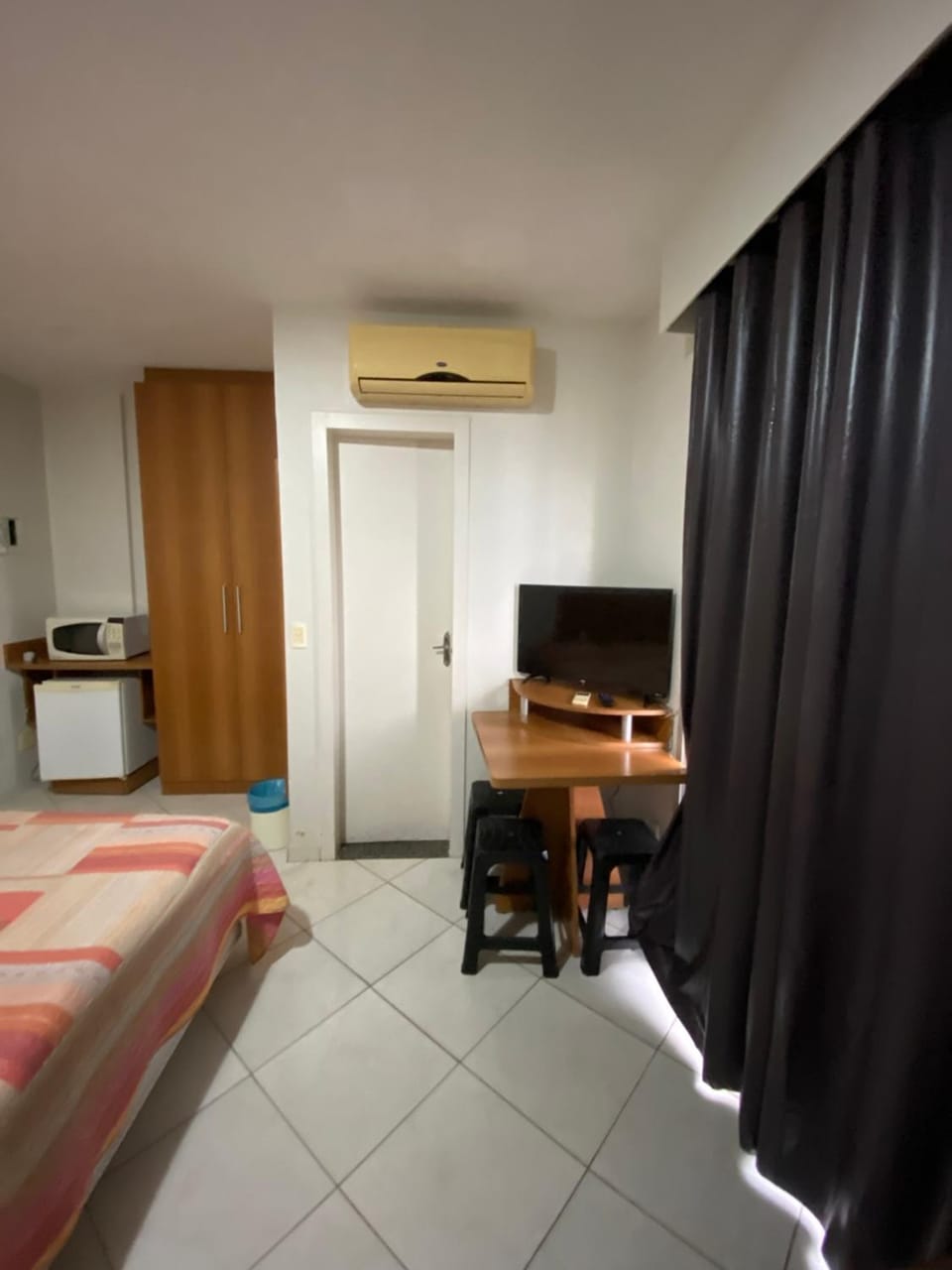 TV and multimedia, air conditioner