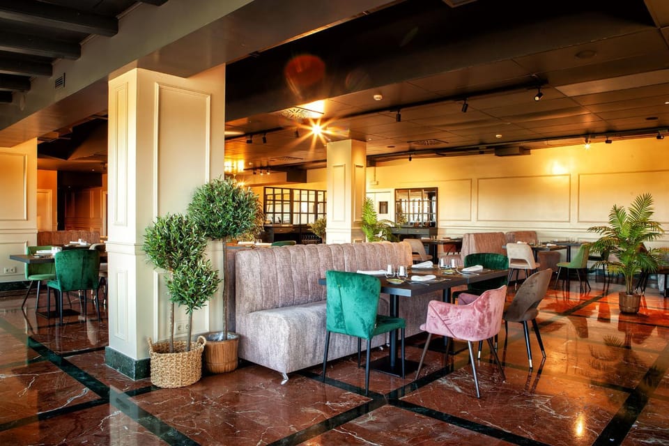 Restaurant/places to eat