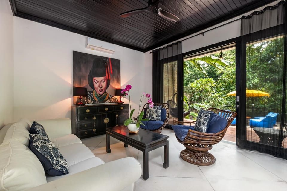 Balcony/Terrace, Living room, Seating area, Garden view, Pool view, River view