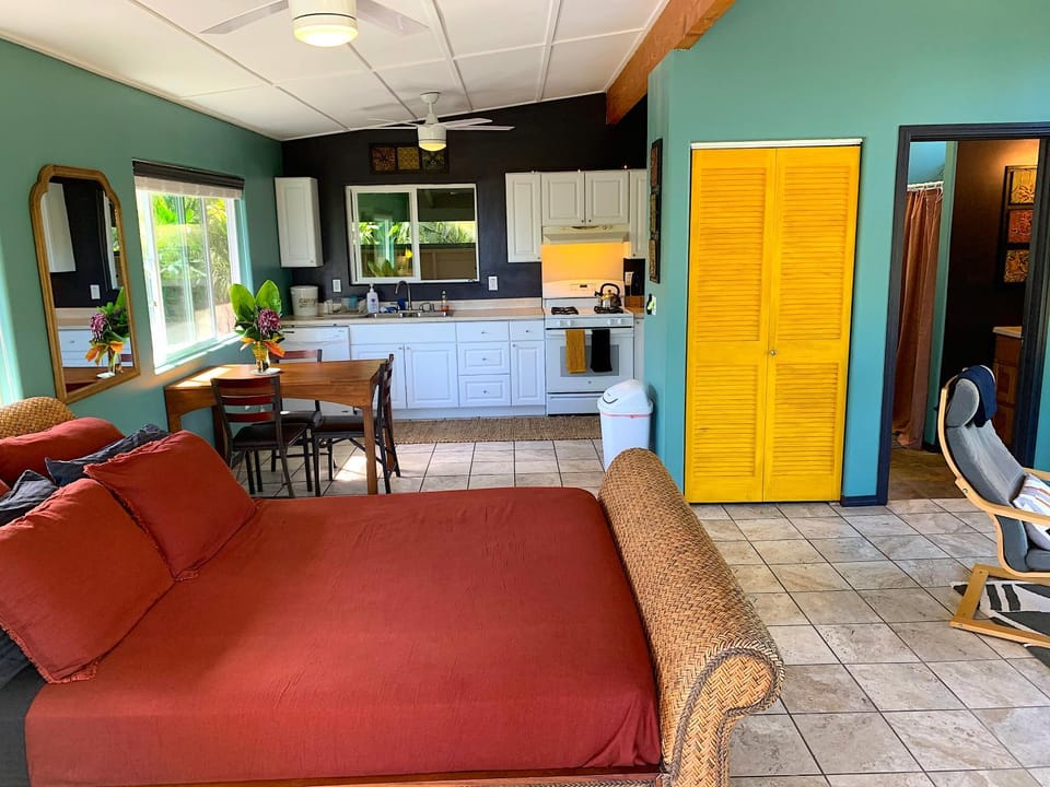 Bed, Kitchen or kitchenette, Decorative detail, Dining area, Diving, Bedroom, Garden view, Area and facilities, kitchen, kitchen