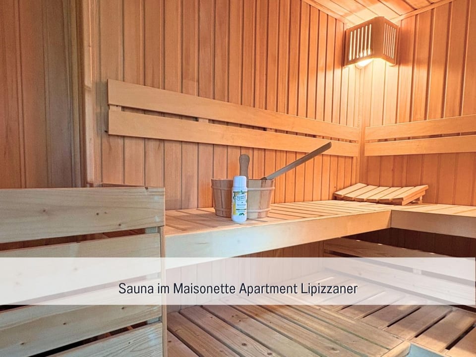 Sauna, Bathroom, Text overlay