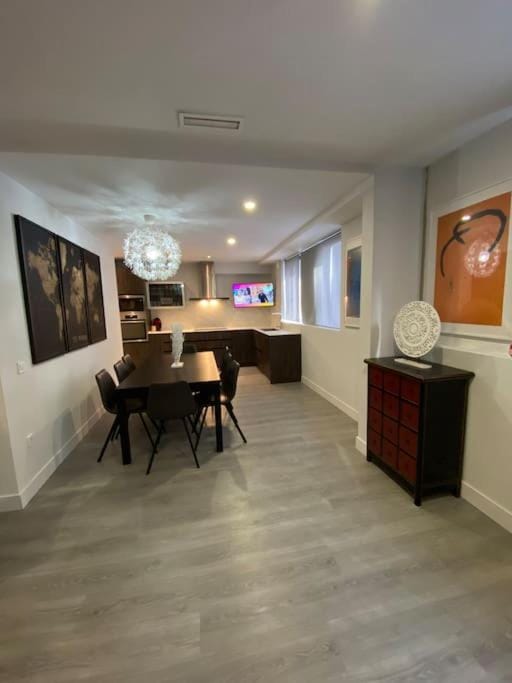 Duplex Acogedor Maria 130mq cerca Aeropuerto-Ifema Apartment in San Sebastián de los Reyes