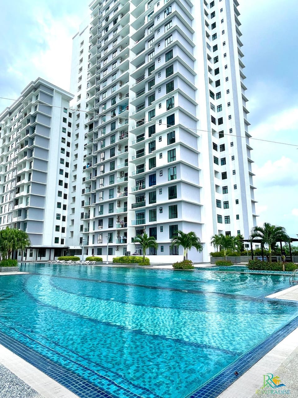 Swimming pool, Swimming pool