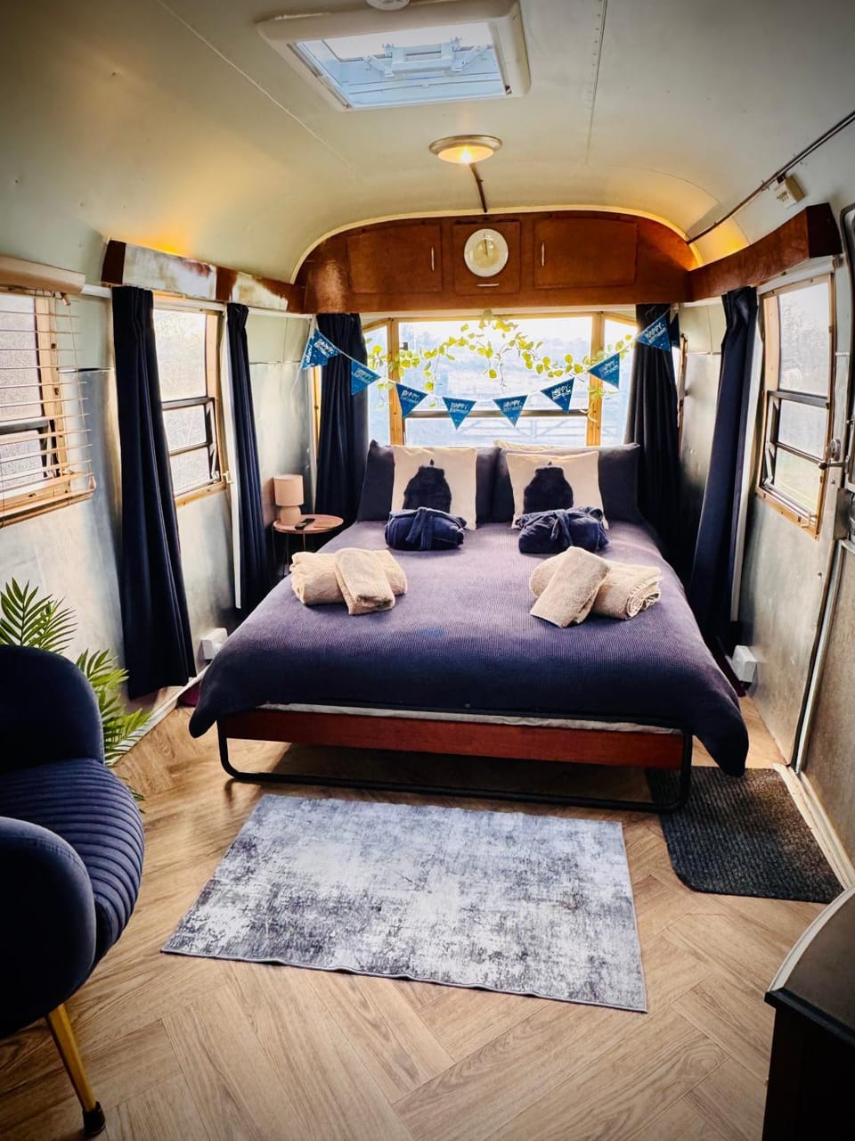 WildView Cosy Glamping with Outdoor Bath and stunning scenery House in England